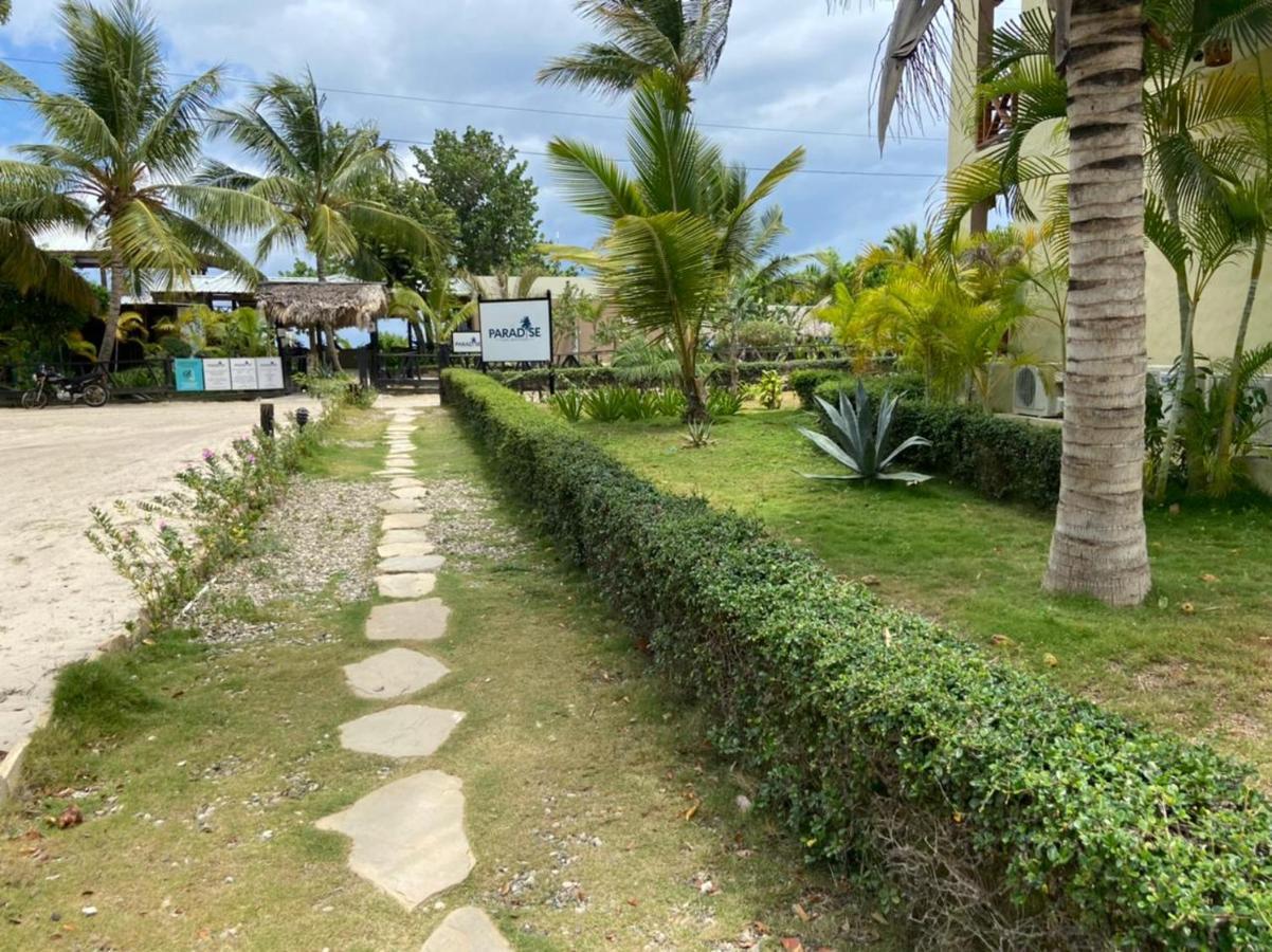 Paradise Island Beach Resort Punta Rucia Bagian luar foto