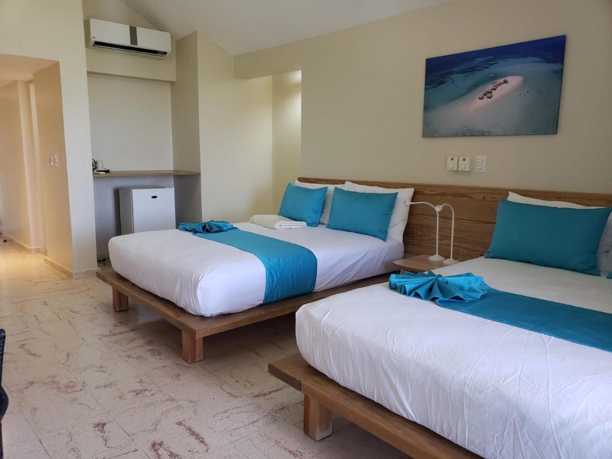 Paradise Island Beach Resort Punta Rucia Bagian luar foto