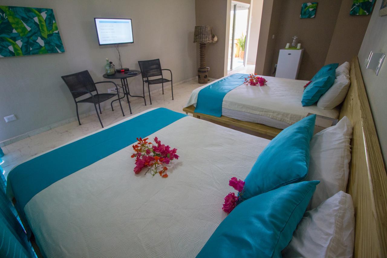 Paradise Island Beach Resort Punta Rucia Bagian luar foto
